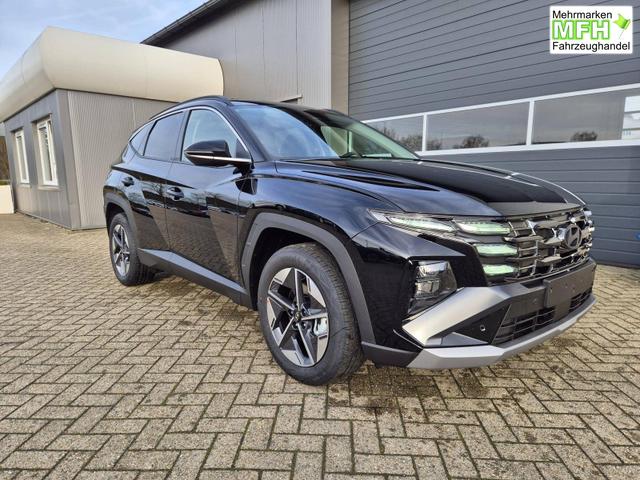 Hyundai TUCSON Trend 1.6 T-GDI 150PS Automatik TZ 2026 Teil-Leder Sitzheizung v+h Lenkradheizung Klimaautomatik Navi Touchscreen DAB+ Apple CarPlay + Android Auto PDC R&uuml;ckf.-Kamera Matrix-LED-Scheinw. 