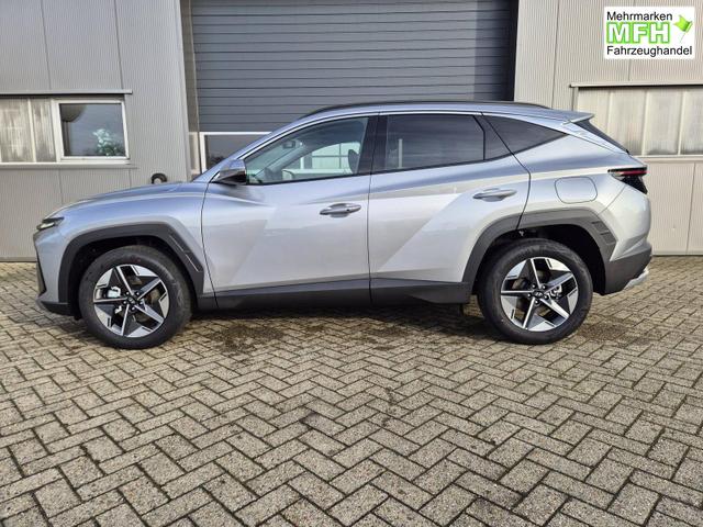 Hyundai TUCSON Trend 1.6 T-GDI 150PS Automatik TZ 2026 Teil-Leder Sitzheizung v+h Lenkradheizung Klimaautomatik Navi Touchscreen DAB+ Apple CarPlay + Android Auto PDC R&uuml;ckf.-Kamera Matrix-LED-Scheinw. 