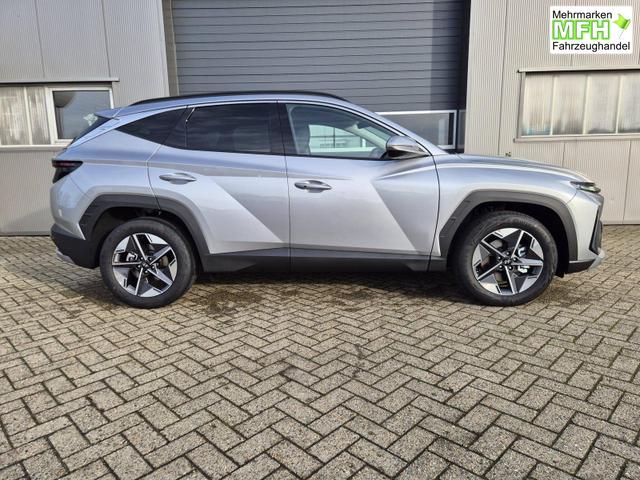 Hyundai TUCSON Trend 1.6 T-GDI 150PS Automatik TZ 2026 Teil-Leder Sitzheizung v+h Lenkradheizung Klimaautomatik Navi Touchscreen DAB+ Apple CarPlay + Android Auto PDC R&uuml;ckf.-Kamera Matrix-LED-Scheinw. 