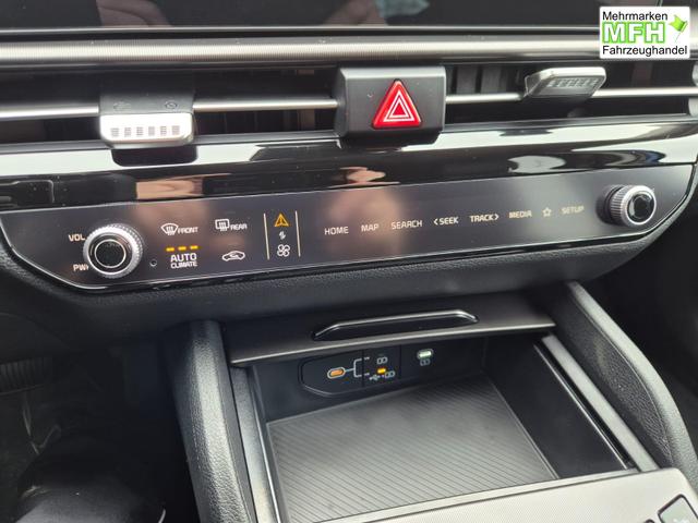 Kia Sportage Spirit 1.6 T-GDI 150PS DCT NEUES MODELL MY26 FACELIFT Teil-Leder 18"LM Sitzheizung v+h Lenkradheizung Klimaautomatik ACC Navi Bluetooth Touchscreen Apple CarPlay Android Auto PDC R&uuml;ckf.Kamera 2x Keyless 