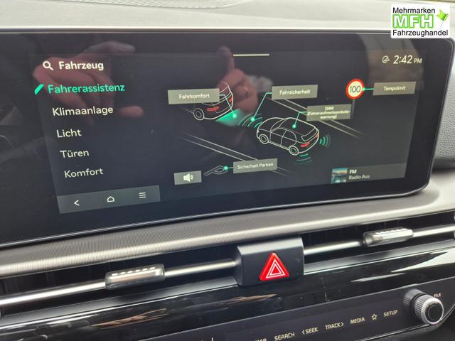 Kia Sportage Spirit 1.6 T-GDI 150PS DCT NEUES MODELL MY26 FACELIFT Teil-Leder 18"LM Sitzheizung v+h Lenkradheizung Klimaautomatik ACC Navi Bluetooth Touchscreen Apple CarPlay Android Auto PDC R&uuml;ckf.Kamera 2x Keyless 