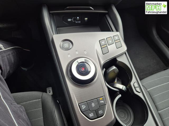 Kia Sportage Spirit 1.6 T-GDI 150PS DCT NEUES MODELL MY26 FACELIFT Teil-Leder 18"LM Sitzheizung v+h Lenkradheizung Klimaautomatik ACC Navi Bluetooth Touchscreen Apple CarPlay Android Auto PDC R&uuml;ckf.Kamera 2x Keyless 