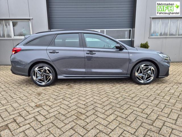Hyundai i30 Kombi 1.6 T-GDI 150PS Automatik N-Line MY2026 Sitzheizung Lenkradheizung Klimaautomatik Navi 10,3"-Touchscreen Bluelink Apple CarPlay + Android Auto PDC v+h R&uuml;ckf.Kamera 18-LM 