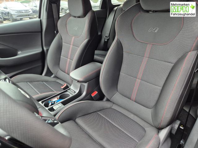Hyundai i30 Kombi 1.6 T-GDI 150PS Automatik N-Line MY2026 Sitzheizung Lenkradheizung Klimaautomatik Navi 10,3"-Touchscreen Bluelink Apple CarPlay + Android Auto PDC v+h R&uuml;ckf.Kamera 18-LM 
