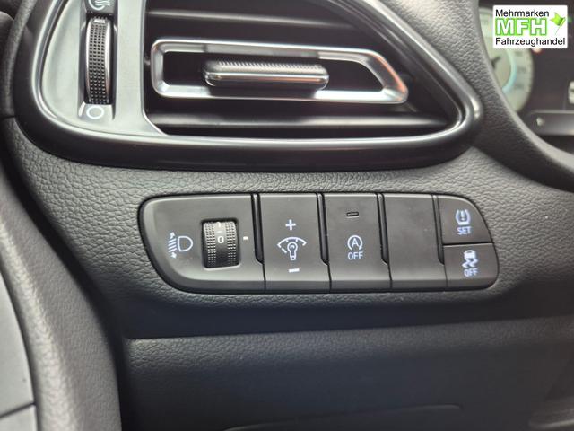 Hyundai i30 Kombi 1.6 T-GDI 150PS Automatik N-Line MY2026 Sitzheizung Lenkradheizung Klimaautomatik Navi 10,3"-Touchscreen Bluelink Apple CarPlay + Android Auto PDC v+h R&uuml;ckf.Kamera 18-LM 