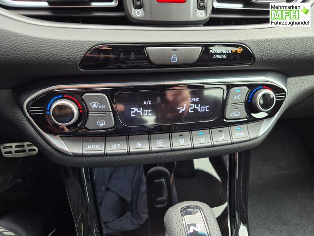 Hyundai i30 Kombi 1.6 T-GDI 150PS Automatik N-Line MY2026 Sitzheizung Lenkradheizung Klimaautomatik Navi 10,3"-Touchscreen Bluelink Apple CarPlay + Android Auto PDC v+h R&uuml;ckf.Kamera 18-LM 