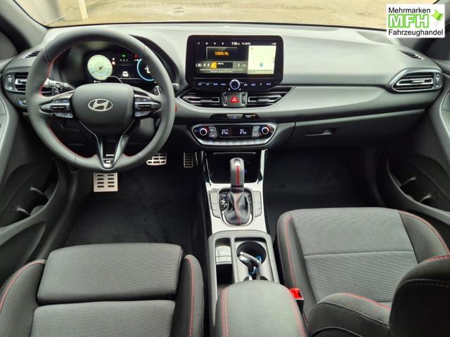 Hyundai i30 Kombi 1.6 T-GDI 150PS Automatik N-Line MY2026 Sitzheizung Lenkradheizung Klimaautomatik Navi 10,3"-Touchscreen Bluelink Apple CarPlay + Android Auto PDC v+h R&uuml;ckf.Kamera 18-LM 