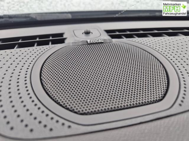 Peugeot 308 SW GT Exclusive 1.2 Hybrid 145PS Automatik Matrix-LED elektr. PanoDach Heckklappe Sitzheizung Lenkradheizung Navi 10" HD-Touchscreen wireless Apple CarPlay + Android Auto FOCAL-System 2x Keyless ACC 4x Kamera PDC v+h 18"LM 