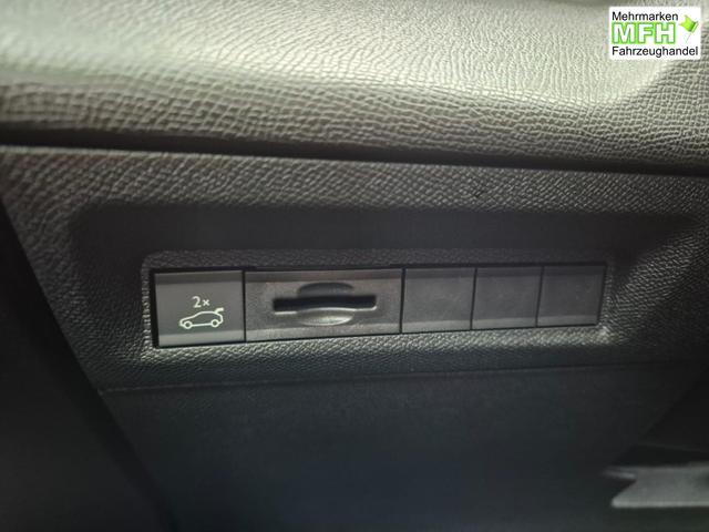 Peugeot 308 SW GT Exclusive 1.2 Hybrid 145PS Automatik Matrix-LED elektr. PanoDach Heckklappe Sitzheizung Lenkradheizung Navi 10" HD-Touchscreen wireless Apple CarPlay + Android Auto FOCAL-System 2x Keyless ACC 4x Kamera PDC v+h 18"LM 
