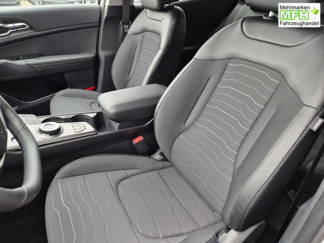 Kia Sportage Spirit 1.6 T-GDI 150PS Automatik NEUES MODELL MY26 FACELIFT Teil-Leder 18"LM Sitzheizung v+h Lenkradheizung Klimaautomatik ACC Navi Bluetooth Touchscreen Apple CarPlay Android Auto PDC R&uuml;ckf.Kamera 2x Keyless 