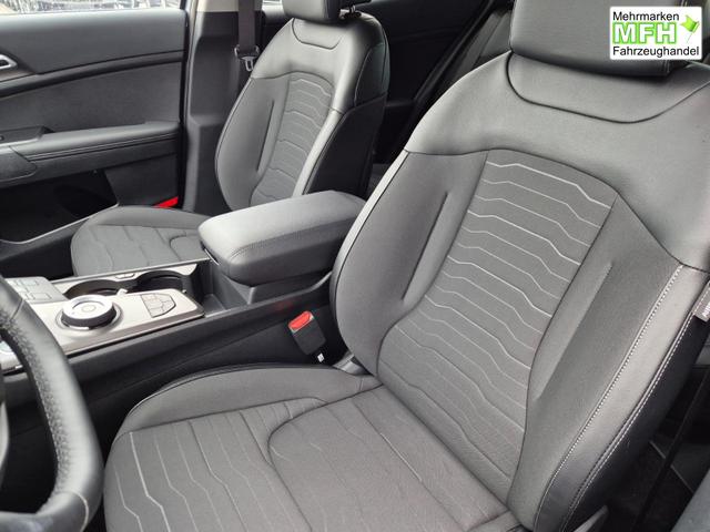 Kia Sportage Spirit 1.6 T-GDI 150PS Automatik NEUES MODELL MY26 FACELIFT Teil-Leder 18"LM Sitzheizung v+h Lenkradheizung Klimaautomatik ACC Navi Bluetooth Touchscreen Apple CarPlay Android Auto PDC R&uuml;ckf.Kamera 2x Keyless 