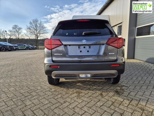 Suzuki Vitara Comfort+ 110PS Automatik MHEV 1.4 Boosterjet Teilleder Navi Klimaautomatik Sitzheizung ACC PDC v+h R&uuml;ckf.Kamera Suzuki-Radio Apple CarPlay Android Auto Touchscreen 2xKeyless 17-LM 