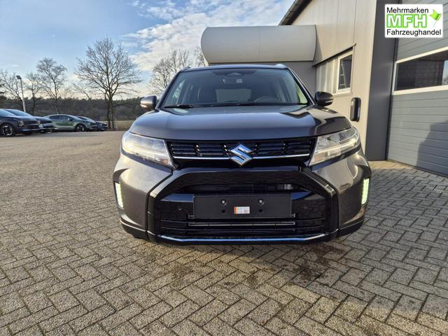 Suzuki Vitara Comfort+ 110PS Automatik MHEV 1.4 Boosterjet Teilleder Navi Klimaautomatik Sitzheizung ACC PDC v+h R&uuml;ckf.Kamera Suzuki-Radio Apple CarPlay Android Auto Touchscreen 2xKeyless 17-LM 