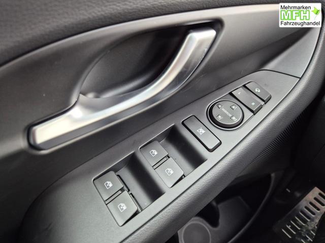 Hyundai i30 Kombi 1.6 T-GDI 150PS Automatik N-Line MY2026 Sitzheizung Lenkradheizung Klimaautomatik Navi 10,3"-Touchscreen Bluelink Apple CarPlay + Android Auto PDC v+h R&uuml;ckf.Kamera 18-LM 