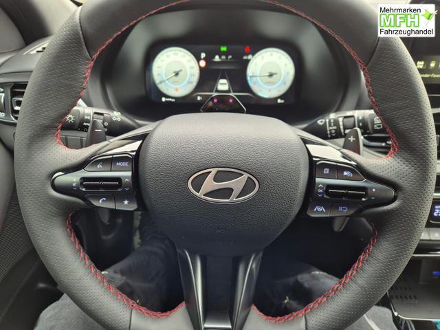 Hyundai i30 Kombi 1.6 T-GDI 150PS Automatik N-Line MY2026 Sitzheizung Lenkradheizung Klimaautomatik Navi 10,3"-Touchscreen Bluelink Apple CarPlay + Android Auto PDC v+h R&uuml;ckf.Kamera 18-LM 