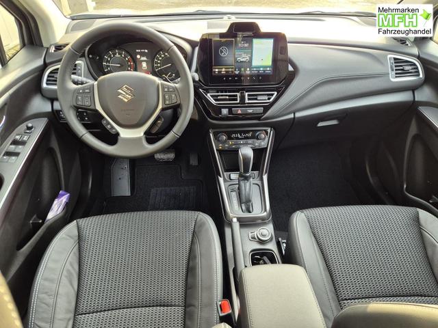 Suzuki S-Cross Comfort+ 110PS Automatik MHEV 4x4 ALLGRIP 1.4 Boosterjet Teilleder Navi Klimaautomatik Sitzheizung ACC PDC v+h 4x Kamera Suzuki-Radio Apple CarPlay Android Auto Touchscreen 2xKeyless 17-LM 
