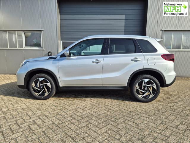 Suzuki Vitara Comfort+ 110PS Automatik MHEV 1.4 Boosterjet Teilleder Navi Klimaautomatik Sitzheizung ACC PDC v+h R&uuml;ckf.Kamera Suzuki-Radio Apple CarPlay Android Auto Touchscreen 2xKeyless 17-LM 