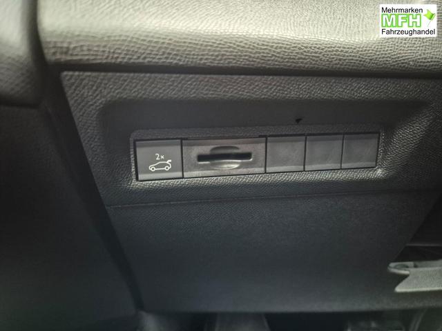 Peugeot 308 SW GT Exclusive 1.2 Hybrid 145PS Automatik Matrix-LED elektr. PanoDach Heckklappe Sitzheizung Lenkradheizung Navi 10" HD-Touchscreen wireless Apple CarPlay + Android Auto FOCAL-System 2x Keyless ACC 4x Kamera PDC v+h 18"LM 