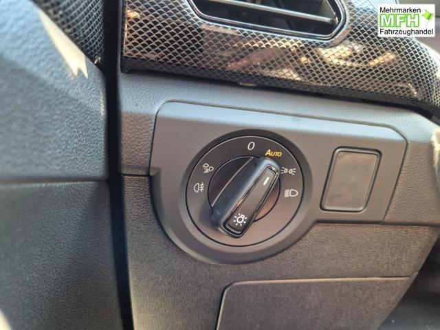 Volkswagen T-Cross 1.0 TSI 116PS DSG Life LED-Matrix-Scheinwerfer ACC Klimaautomatik Sitzheizung PDC v+h 17-LM abged.Scheiben 2xKeyless DAB+ Bluetooth Touchscreen Apple CarPlay Android Auto 