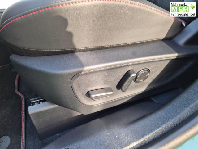 Ford Kuga ST-Line X 243PS PHEV Automatik Black Package Matrix-LED schwenkb. AHK elektr. PanoDach Sitzheizung v+h Lenkradheizung Frontscheibe beheizb. Navi SYNC4 Apple CarPlay Android Auto Touchscreen PDC 4xKamera 2xKeyless B+O Sound 20"LM vollelektr. Reic 