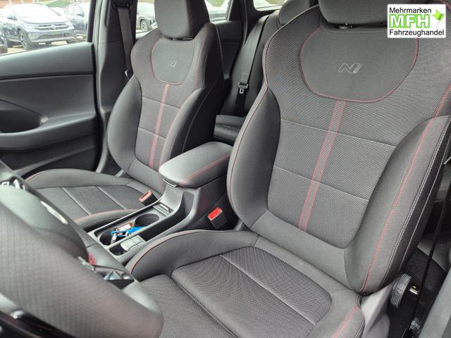 Hyundai i30 Kombi 1.6 T-GDI 150PS Automatik N-Line MY2026 Sitzheizung Lenkradheizung Klimaautomatik Navi 10,3"-Touchscreen Bluelink Apple CarPlay + Android Auto PDC v+h R&uuml;ckf.Kamera 18-LM 