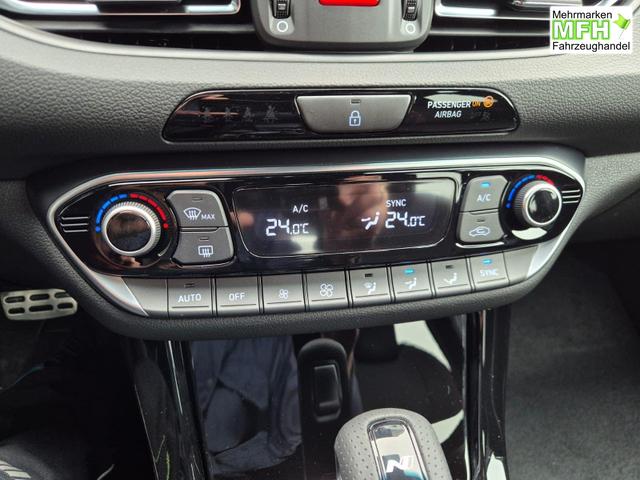 Hyundai i30 Kombi 1.6 T-GDI 150PS Automatik N-Line MY2026 Sitzheizung Lenkradheizung Klimaautomatik Navi 10,3"-Touchscreen Bluelink Apple CarPlay + Android Auto PDC v+h R&uuml;ckf.Kamera 18-LM 