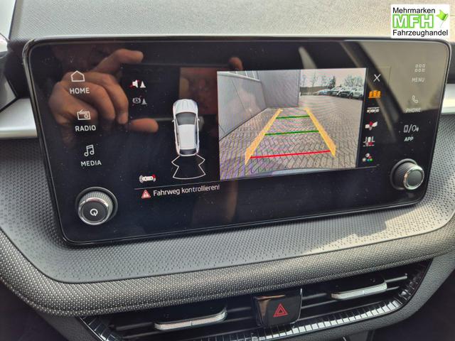 Skoda Fabia 1.0 TSI 95PS Selection 5-t&uuml;rig R&uuml;ckf.Kamera Parksensoren Sitzheizung Multifunktionslenkrad Klima Skoda-Radio Bluetooth Touchscreen Tempomat Nebelsch. Apple CarPlay + Android Auto 