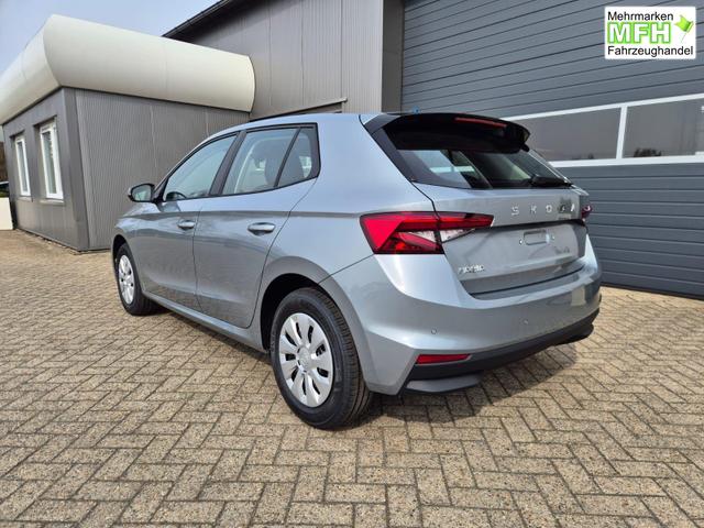 Skoda Fabia 1.0 TSI 95PS Selection 5-t&uuml;rig R&uuml;ckf.Kamera Parksensoren Sitzheizung Multifunktionslenkrad Klima Skoda-Radio Bluetooth Touchscreen Tempomat Nebelsch. Apple CarPlay + Android Auto 