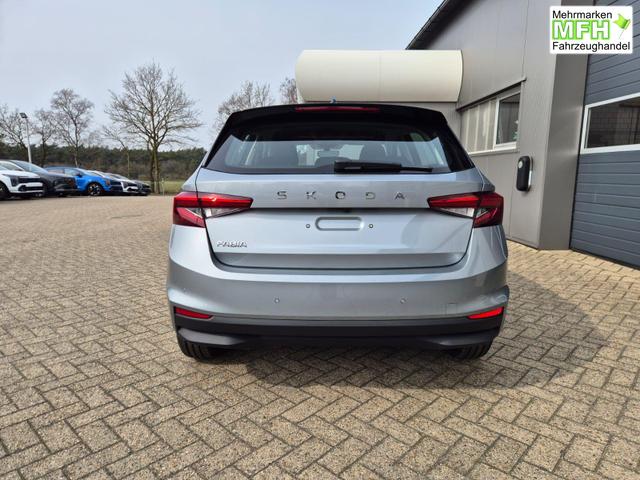 Skoda Fabia 1.0 TSI 95PS Selection 5-t&uuml;rig R&uuml;ckf.Kamera Parksensoren Sitzheizung Multifunktionslenkrad Klima Skoda-Radio Bluetooth Touchscreen Tempomat Nebelsch. Apple CarPlay + Android Auto 