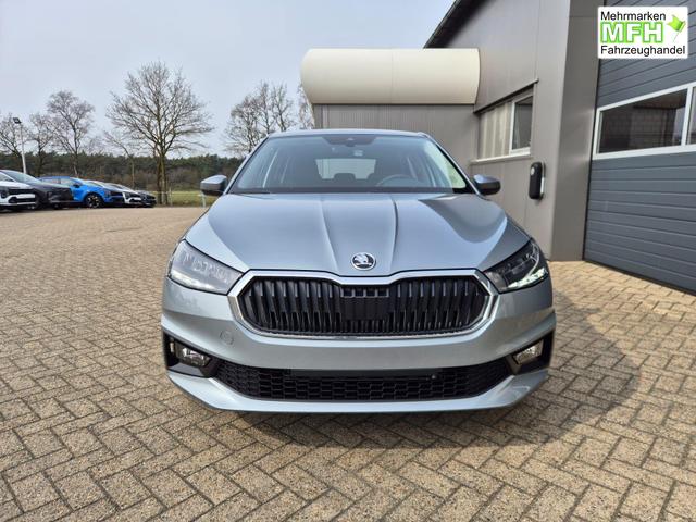 Skoda Fabia 1.0 TSI 95PS Selection 5-t&uuml;rig R&uuml;ckf.Kamera Parksensoren Sitzheizung Multifunktionslenkrad Klima Skoda-Radio Bluetooth Touchscreen Tempomat Nebelsch. Apple CarPlay + Android Auto 