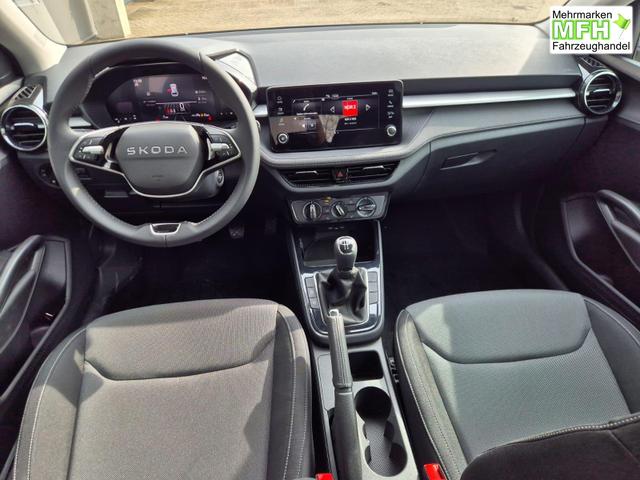 Skoda Fabia 1.0 TSI 95PS Selection 5-t&uuml;rig R&uuml;ckf.Kamera Parksensoren Sitzheizung Multifunktionslenkrad Klima Skoda-Radio Bluetooth Touchscreen Tempomat Nebelsch. Apple CarPlay + Android Auto 