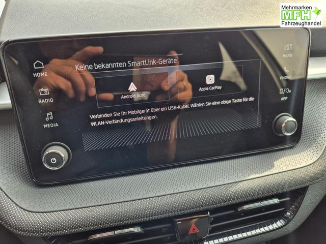 Skoda Fabia 1.0 TSI 95PS Selection 5-t&uuml;rig R&uuml;ckf.Kamera Parksensoren Sitzheizung Multifunktionslenkrad Klima Skoda-Radio Bluetooth Touchscreen Tempomat Nebelsch. Apple CarPlay + Android Auto 
