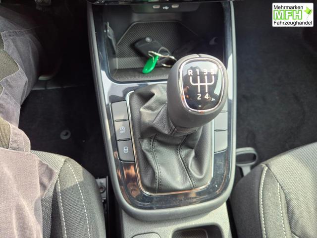 Skoda Fabia 1.0 TSI 95PS Selection 5-t&uuml;rig R&uuml;ckf.Kamera Parksensoren Sitzheizung Multifunktionslenkrad Klima Skoda-Radio Bluetooth Touchscreen Tempomat Nebelsch. Apple CarPlay + Android Auto 