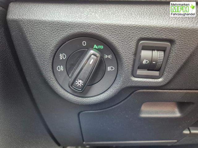 Skoda Kamiq 1.0 TSI 115PS DSG Selection R&uuml;ckf.Kamera PDC v+h Sitzheizung Klimaautomatik Skoda-Radio Apple CarPlay + Android Auto Tempomat Garantieverl&auml;ngerung 16"LM 