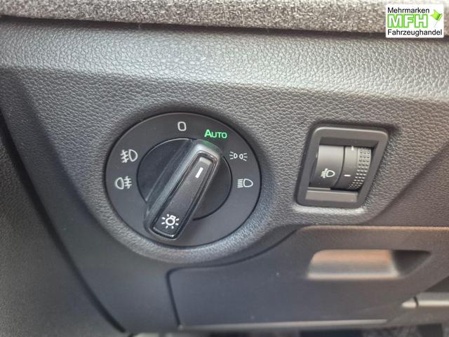 Skoda Kamiq 1.0 TSI 115PS DSG Selection AHK R&uuml;ckf.Kamera PDC v+h Sitzheizung Klimaautomatik Skoda-Radio Apple CarPlay + Android Auto Tempomat Garantieverl&auml;ngerung 16"LM 