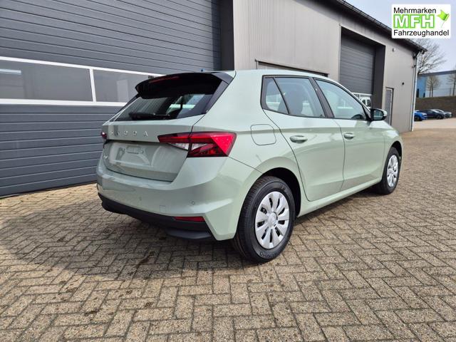 Skoda Fabia 1.0 TSI 95PS Selection 5-t&uuml;rig R&uuml;ckf.Kamera Parksensoren Sitzheizung Multifunktionslenkrad Klima Skoda-Radio Bluetooth Touchscreen Tempomat Nebelsch. Apple CarPlay + Android Auto 