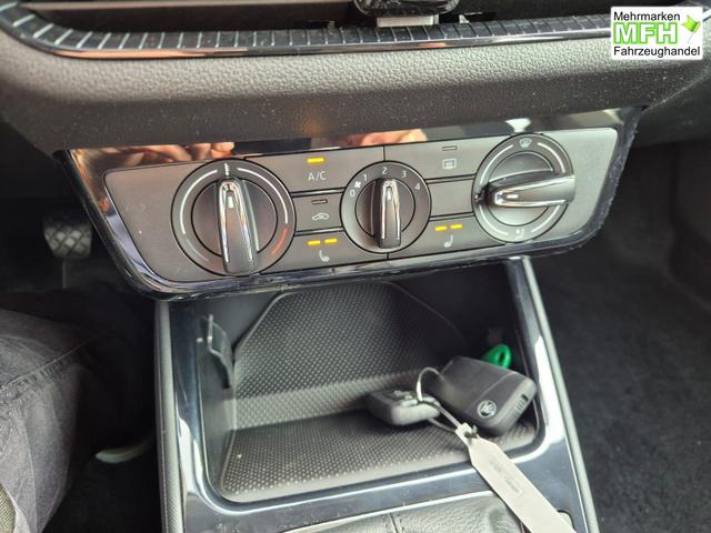 Skoda Fabia 1.0 TSI 95PS Selection 5-t&uuml;rig R&uuml;ckf.Kamera Parksensoren Sitzheizung Multifunktionslenkrad Klima Skoda-Radio Bluetooth Touchscreen Tempomat Nebelsch. Apple CarPlay + Android Auto 