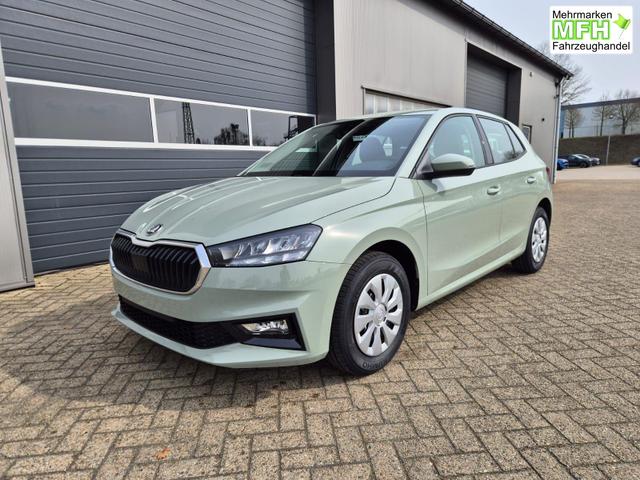 Skoda Fabia 1.0 TSI 95PS Selection 5-t&uuml;rig R&uuml;ckf.Kamera Parksensoren Sitzheizung Multifunktionslenkrad Klima Skoda-Radio Bluetooth Touchscreen Tempomat Nebelsch. Apple CarPlay + Android Auto 