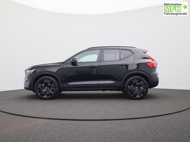 Volvo XC40 2.0 Black Edition Plus B4 Mild-Hybrid 197PS Automatik elektr. PanoDach R&uuml;ckf.Kamera PDC v+h ACC el.Heckklappe Harma/Kadon-Sound Klimaautomatik Sitzheizung Lenkradheizung Apple CarPlay Android Auto 20-LM 