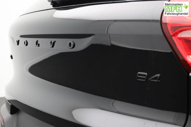 Volvo XC40 2.0 Black Edition Plus B4 Mild-Hybrid 197PS Automatik elektr. PanoDach R&uuml;ckf.Kamera PDC v+h ACC el.Heckklappe Harma/Kadon-Sound Klimaautomatik Sitzheizung Lenkradheizung Apple CarPlay Android Auto 20-LM 