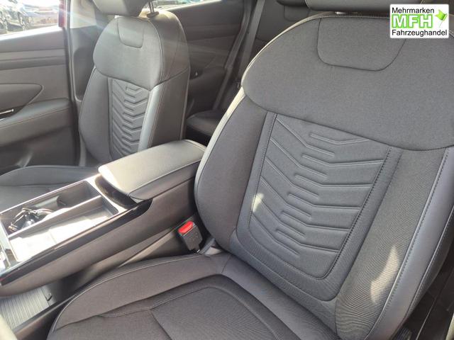 Hyundai TUCSON Trend 1.6 T-GDI 150PS Automatik TZ 2026 Teil-Leder Sitzheizung v+h Lenkradheizung Klimaautomatik Navi Touchscreen DAB+ Apple CarPlay + Android Auto PDC R&uuml;ckf.-Kamera Matrix-LED-Scheinw. 