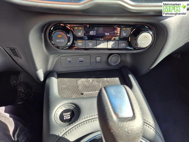 Nissan Juke 1.0 DIG-T 114PS N-Design Automatik Teil-Leder Klimaautomatik Sitzheizung Lenkradheizung PDC v+h R&uuml;ckf.Kamera Navi 19"LM Bluetooth Touchscreen Apple CarPlay Android Auto 