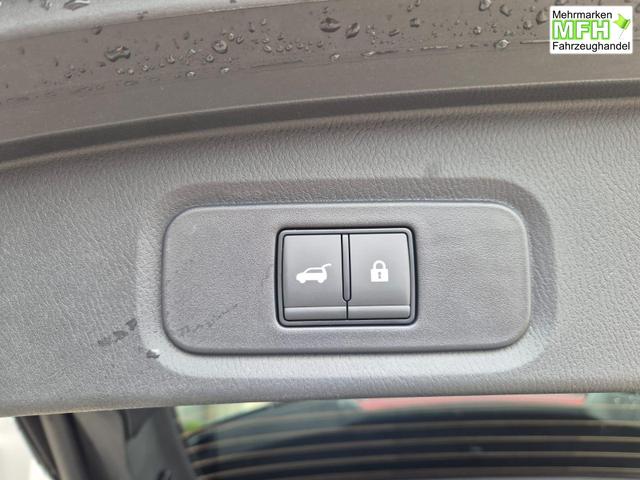 Nissan Qashqai 1.3 DIG-T MHEV 158 PS X-Tronic Tekna Premium Paket 20"LM Teil-Leder PanoGlasdach Klimaautomatik Sitzheizung Lenkradheizung Navi Head-Up Display elektr. Heckklappe ACC PDC v+h 360&deg;Kamera DAB Bluetooth Touchscreen Apple CarPlay Android Auto 