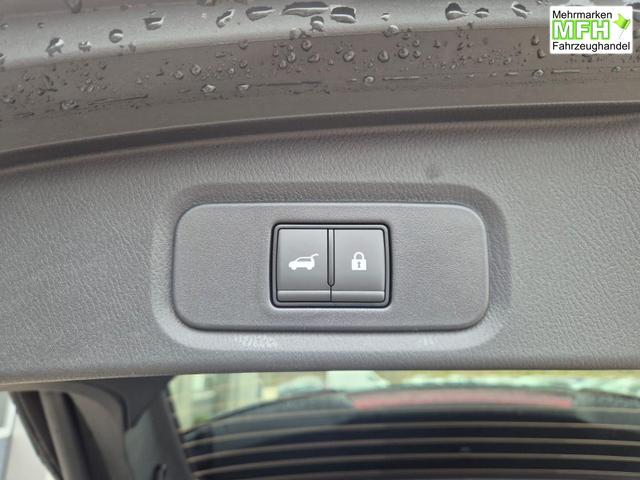 Nissan Qashqai 1.3 DIG-T MHEV 158 PS X-Tronic Tekna Voll-Leder Klimaautomatik PanoGlasdach Sitzheizung Lenkradheizung Navi Head-Up Display elektr. Heckklappe ACC PDC v+h 360&deg;Kamera DAB Bluetooth Touchscreen Apple CarPlay Android Auto 19"LM 