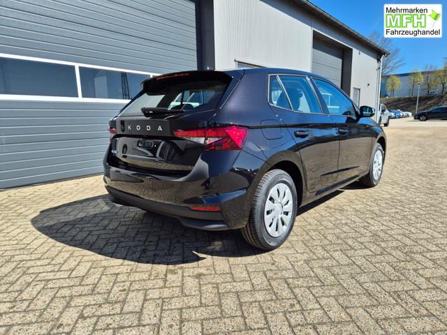 Skoda Fabia 1.0 TSI 95PS Selection 5-t&uuml;rig R&uuml;ckf.Kamera Parksensoren Sitzheizung Multifunktionslenkrad Klima Skoda-Radio Bluetooth Touchscreen Tempomat Nebelsch. Apple CarPlay + Android Auto 