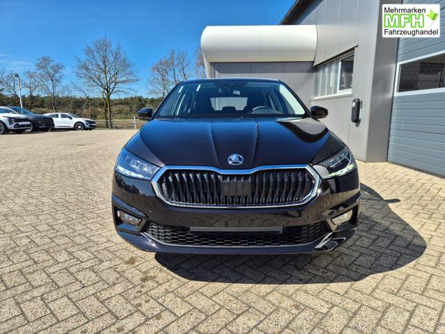 Skoda Fabia 1.0 TSI 95PS Selection 5-t&uuml;rig R&uuml;ckf.Kamera Parksensoren Sitzheizung Multifunktionslenkrad Klima Skoda-Radio Bluetooth Touchscreen Tempomat Nebelsch. Apple CarPlay + Android Auto 