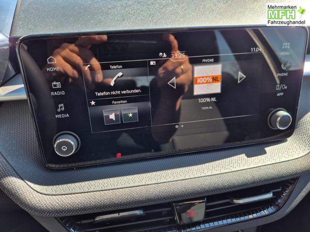 Skoda Fabia 1.0 TSI 95PS Selection 5-t&uuml;rig R&uuml;ckf.Kamera Parksensoren Sitzheizung Multifunktionslenkrad Klima Skoda-Radio Bluetooth Touchscreen Tempomat Nebelsch. Apple CarPlay + Android Auto 