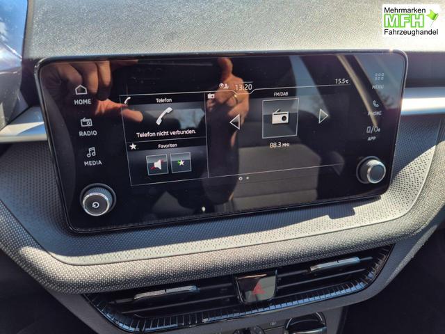 Skoda Fabia 1.0 TSI 95PS Selection 5-t&uuml;rig R&uuml;ckf.Kamera Parksensoren Sitzheizung Multifunktionslenkrad Klima Skoda-Radio Bluetooth Touchscreen Tempomat Nebelsch. Apple CarPlay + Android Auto 