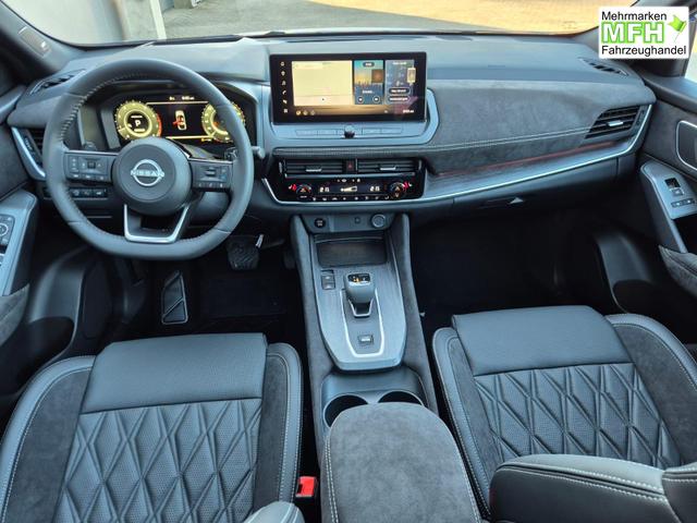 Nissan Qashqai 1.3 DIG-T MHEV 158 PS X-Tronic Tekna Premium Paket 20"LM Teil-Leder PanoGlasdach Klimaautomatik Sitzheizung Lenkradheizung Navi Head-Up Display elektr. Heckklappe ACC PDC v+h 360&deg;Kamera DAB Bluetooth Touchscreen Apple CarPlay Android Auto 