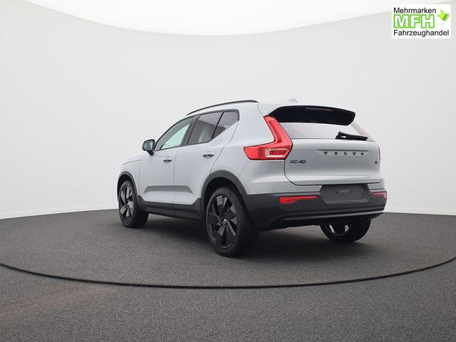 Volvo XC40 2.0 Black Edition Plus B4 Mild-Hybrid 197PS Automatik elektr. PanoDach R&uuml;ckf.Kamera PDC v+h ACC el.Heckklappe Harman/Kardon-Sound Klimaautomatik Sitzheizung Lenkradheizung Apple CarPlay Android Auto 20-LM 